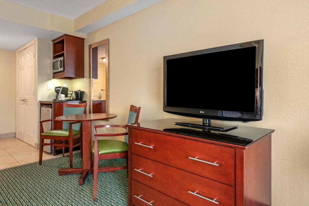 Orlando - Buena Vista, An Ihg Lake Buena Vista